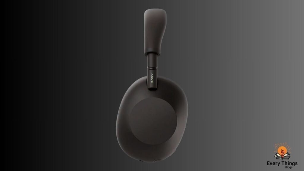 Sony WH-1000XM6 Review & Comparison: The Best New Noise-Cancelling Headphones